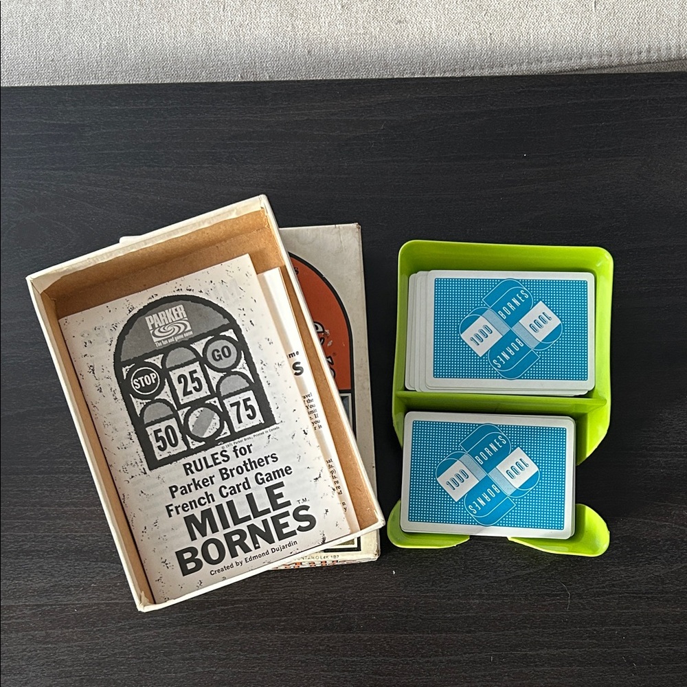Mille Bornes Card Game - Orange and White. Parker Brothers. 1971 - Picture 4 of 9